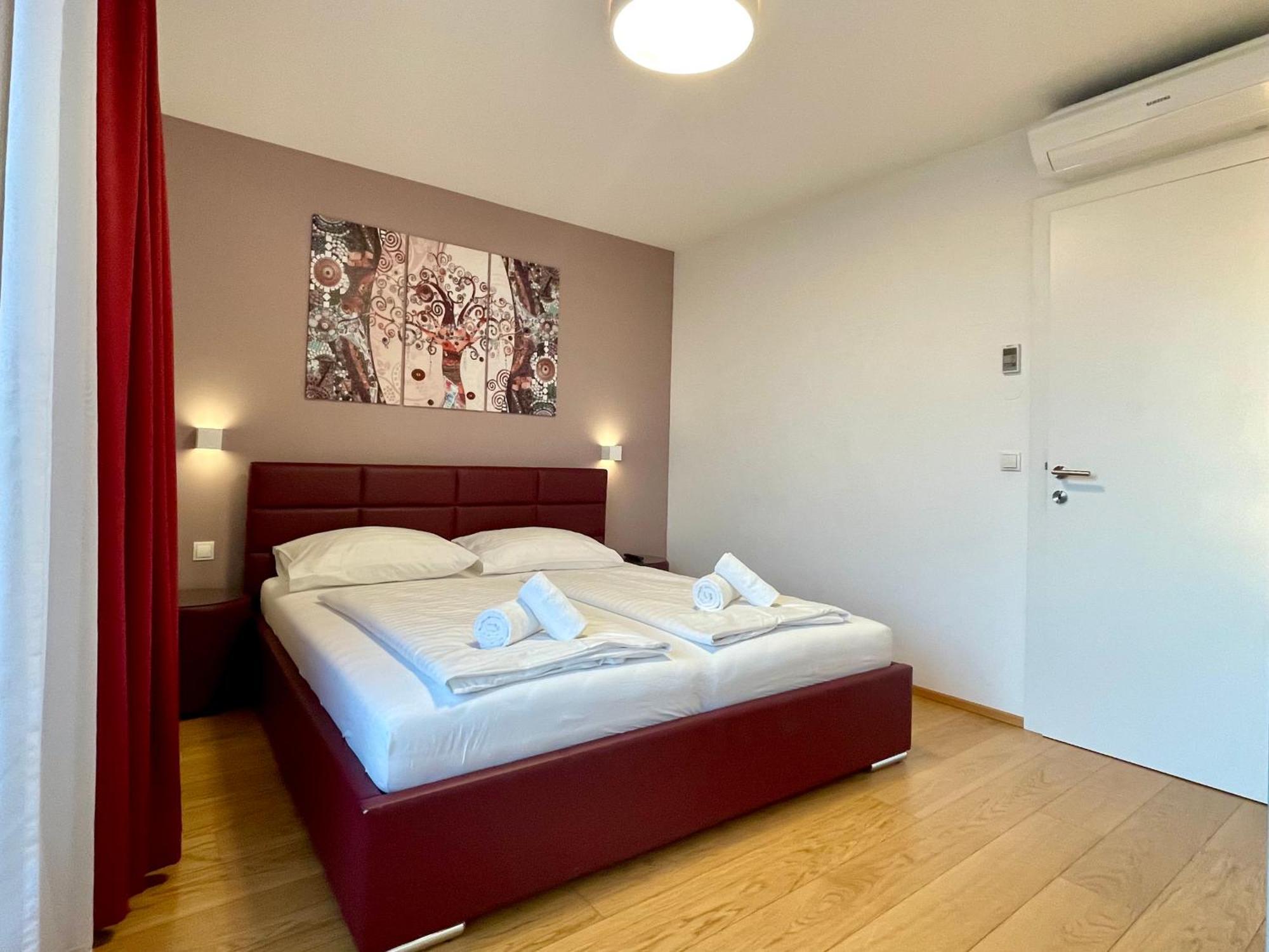 Apartments4You Wina Bagian luar foto