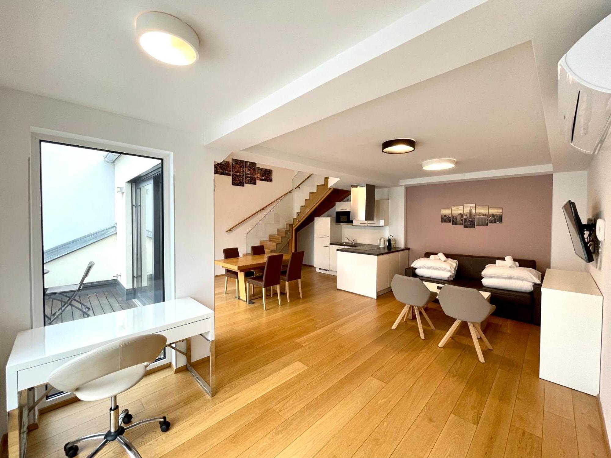 Apartments4You Wina Bagian luar foto